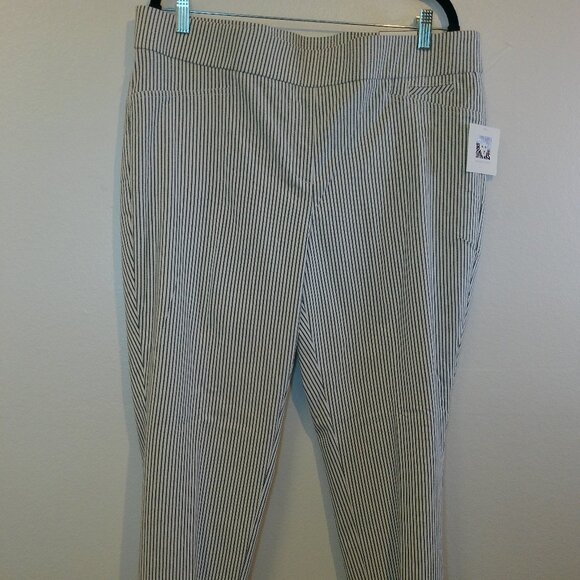 Anne Klein Slip Crop Size 16 - Picture 1 of 7